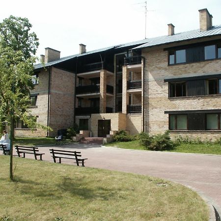 Leśny Dwór Aparthotel Mielno  Exterior foto