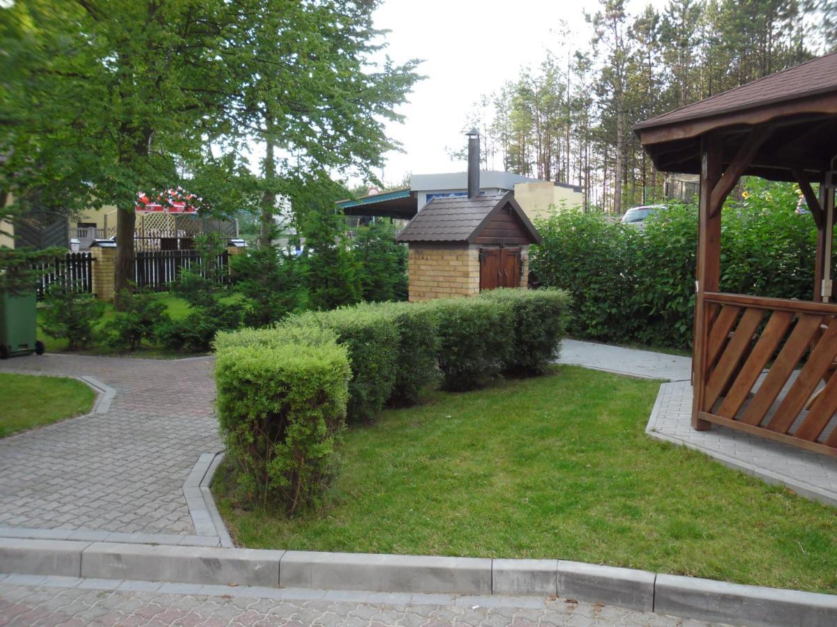 Leśny Dwór Aparthotel Mielno  Exterior foto