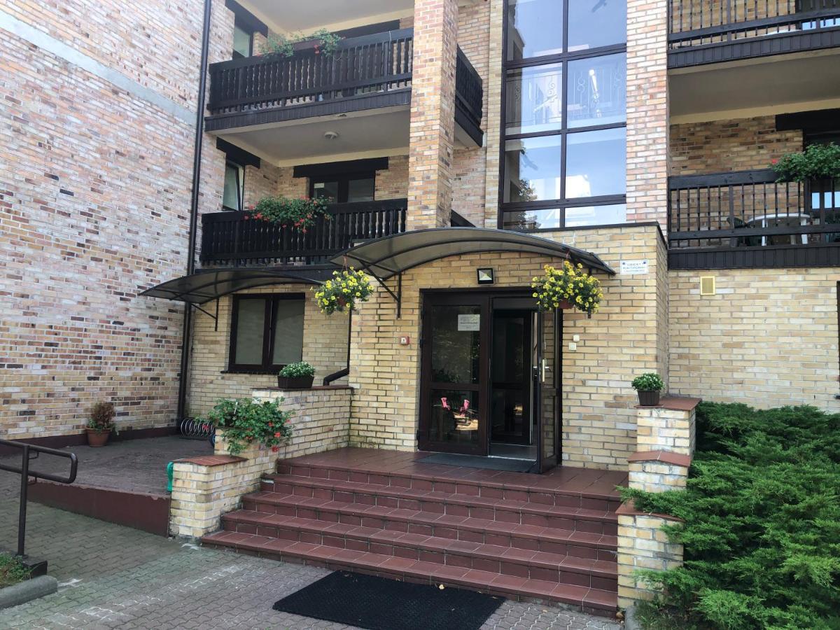 Leśny Dwór Aparthotel Mielno  Exterior foto